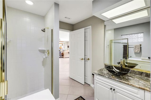 26241 Devonshire CT 103, Bonita Springs, FL 34134