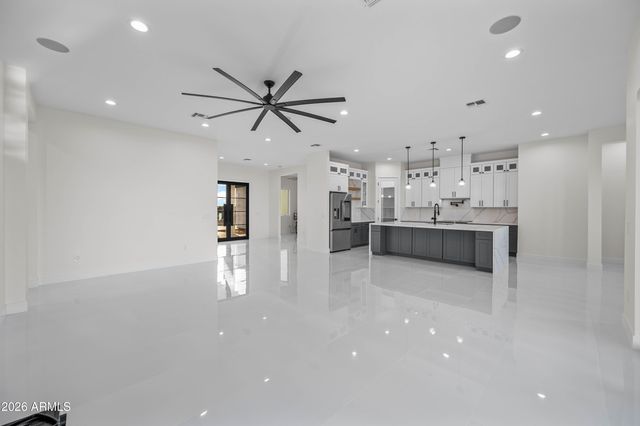 9233 S 227TH Drive, Buckeye, AZ 85326