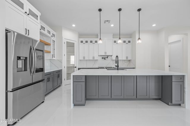 9233 S 227TH Drive, Buckeye, AZ 85326