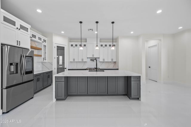 9233 S 227TH Drive, Buckeye, AZ 85326