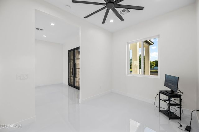 9233 S 227TH Drive, Buckeye, AZ 85326