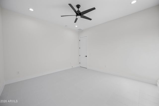 9233 S 227TH Drive, Buckeye, AZ 85326