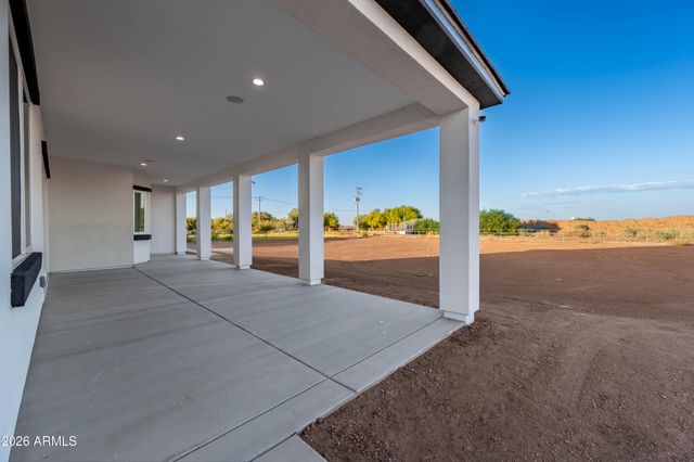 9233 S 227TH Drive, Buckeye, AZ 85326