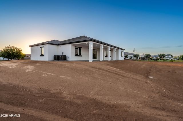 9233 S 227TH Drive, Buckeye, AZ 85326
