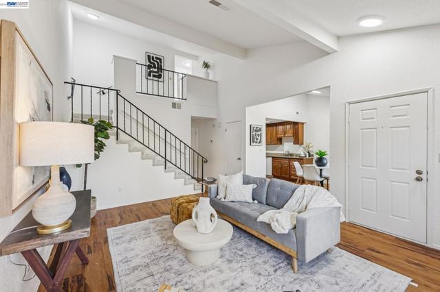 607 Morgan Cmn, Livermore, CA 94551