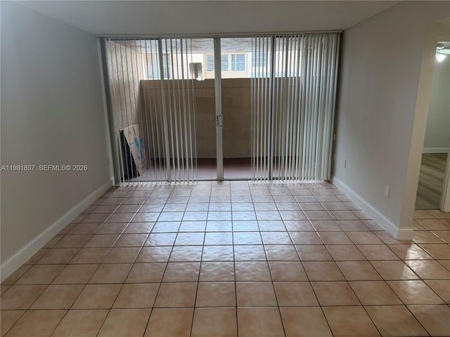 10700 SW 108th Ave C110, Miami, FL 33176