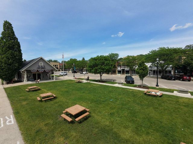 LOT 2 BARRINGTON Avenue, East Dundee, IL 60118