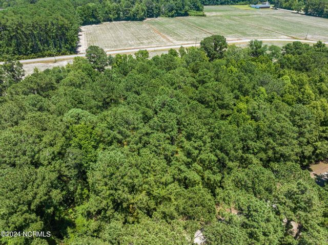 806 Sailhaven Drive, Oriental, NC 28571