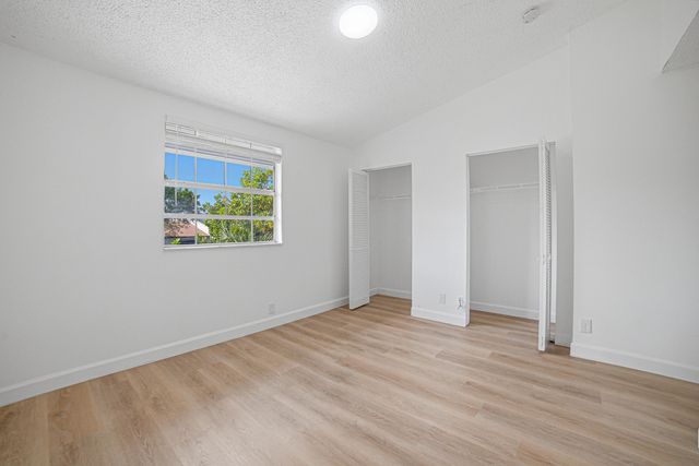 8207 Fairway Road Road 8207, Sunrise, FL 33351
