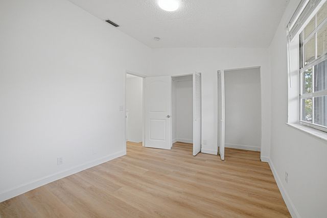 8207 Fairway Road Road 8207, Sunrise, FL 33351
