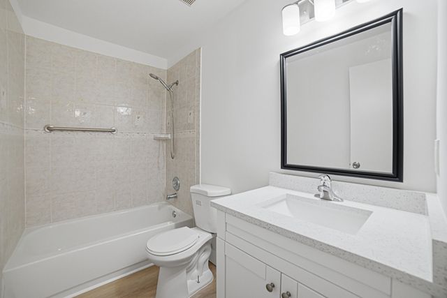 8207 Fairway Road Road 8207, Sunrise, FL 33351