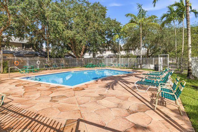 8207 Fairway Road Road 8207, Sunrise, FL 33351