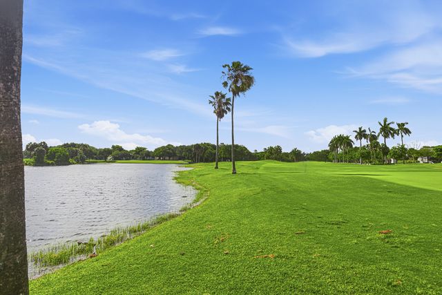 8207 Fairway Road Road 8207, Sunrise, FL 33351