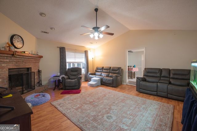 389 Marys Court, St. Marys, GA 31558