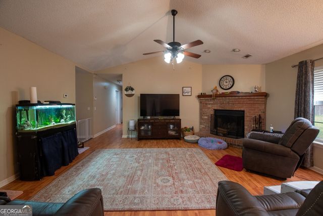 389 Marys Court, St. Marys, GA 31558