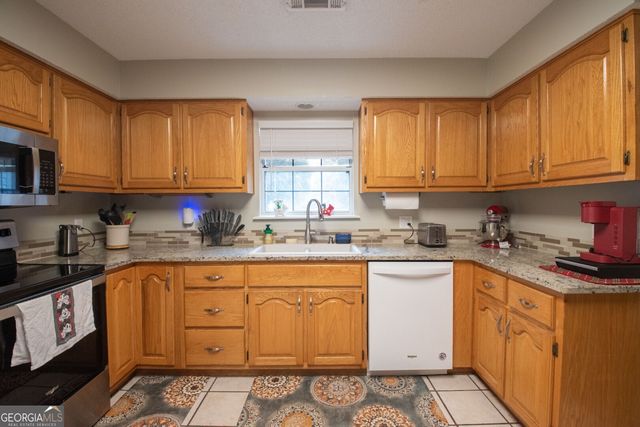 389 Marys Court, St. Marys, GA 31558