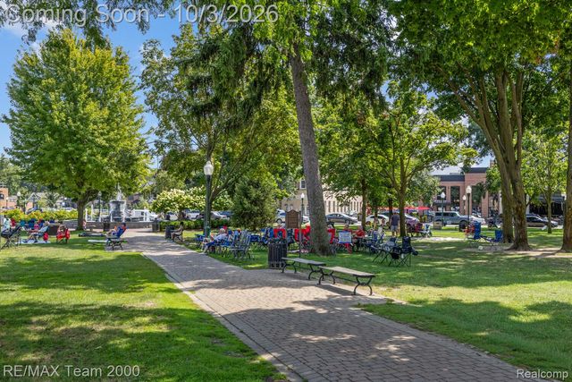 189 Hamilton Street, Plymouth, MI 48170