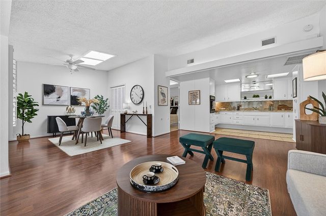 13581 Medinac Lane M5 71D, Seal Beach, CA 90740