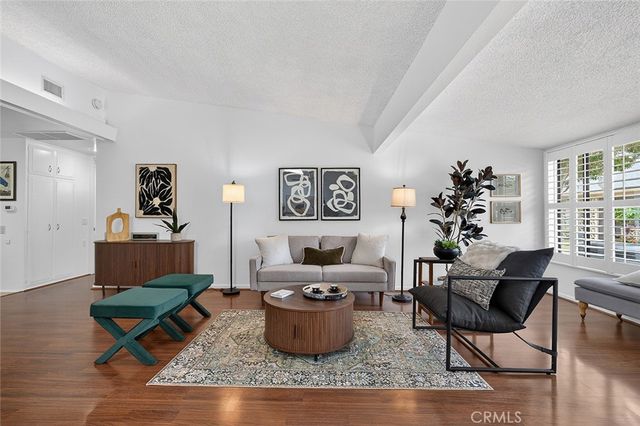 13581 Medinac Lane M5 71D, Seal Beach, CA 90740