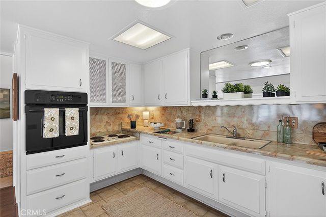 13581 Medinac Lane M5 71D, Seal Beach, CA 90740