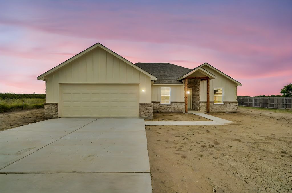 132 Joyce Street, Whitney, TX 76692