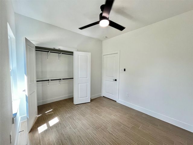 5710 Delmack Street A, Houston, TX 77032