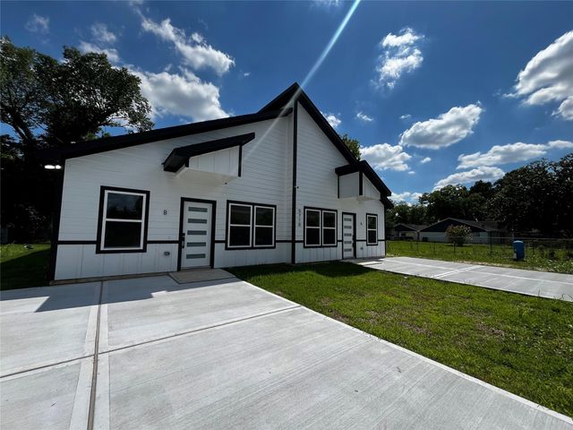 5710 Delmack Street A, Houston, TX 77032
