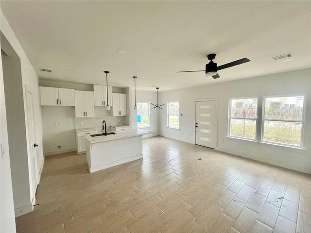 5710 Delmack Street A, Houston, TX 77032
