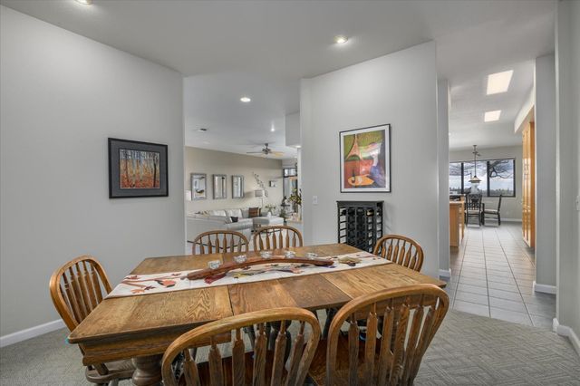 1160 N Circle Dr, Diamond Springs, CA 95619