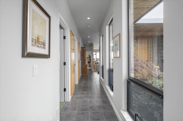 1160 N Circle Dr, Diamond Springs, CA 95619