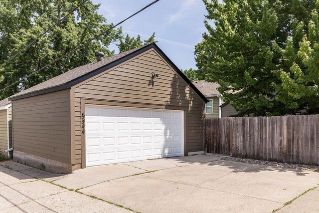 5344 Chowen Avenue S, Minneapolis, MN 55410