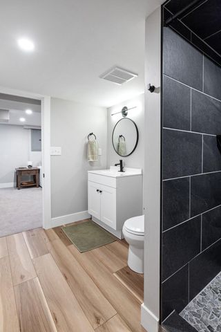 5344 Chowen Avenue S, Minneapolis, MN 55410