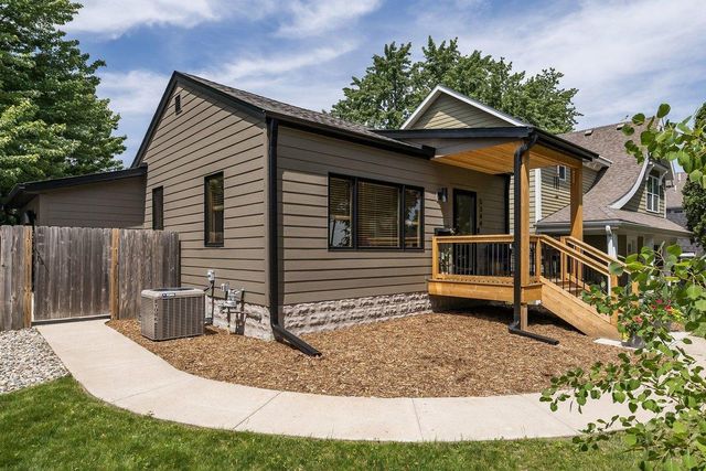 5344 Chowen Avenue S, Minneapolis, MN 55410