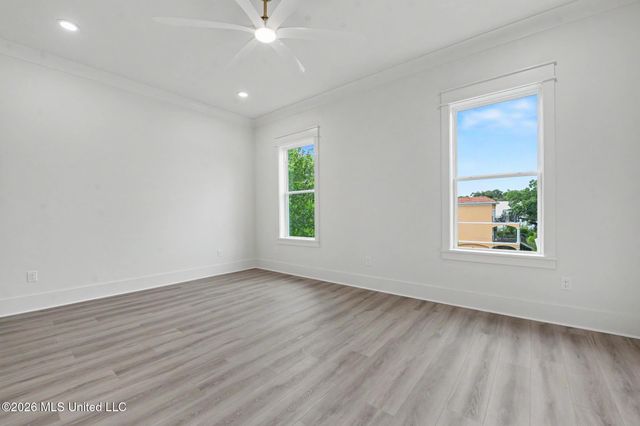 120 Beachview Drive, Pass Christian, MS 39571