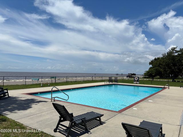 120 Beachview Drive, Pass Christian, MS 39571