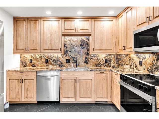 3235 Ames St, Wheat Ridge, CO 80212