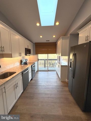 909 PRITCHARD PL, Newtown Square, PA 19073