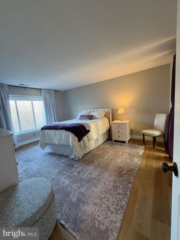 909 PRITCHARD PL, Newtown Square, PA 19073