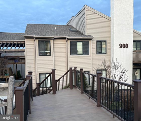 909 PRITCHARD PL, Newtown Square, PA 19073