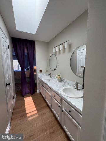 909 PRITCHARD PL, Newtown Square, PA 19073