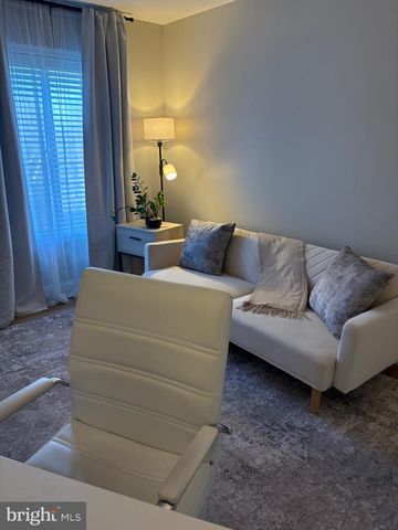 909 PRITCHARD PL, Newtown Square, PA 19073