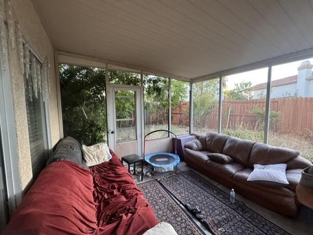8174 silver leaf Way, Sacramento, CA 95829