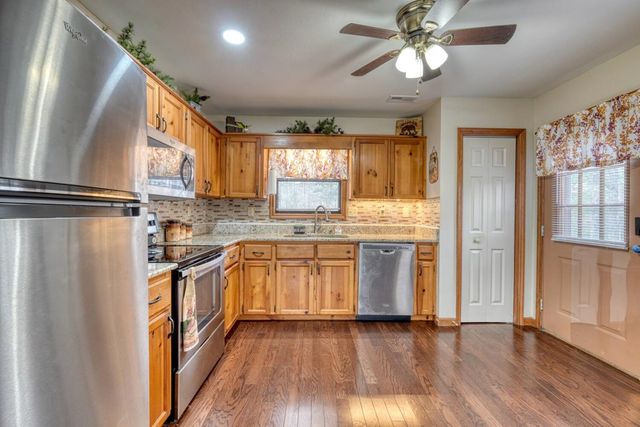 54 Hideaway Lane, Murphy, NC 28906