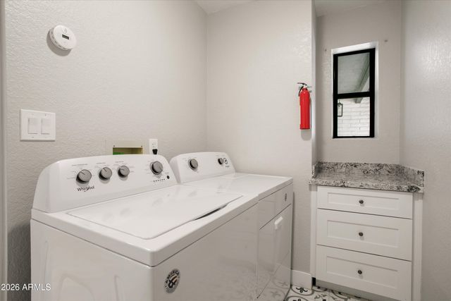 4830 E ACOMA Drive, Scottsdale, AZ 85254