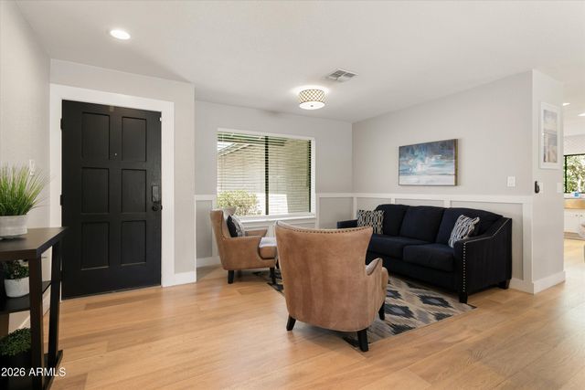 4830 E ACOMA Drive, Scottsdale, AZ 85254