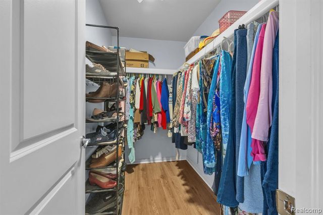 34057 Angeline Avenue, Livonia, MI 48150