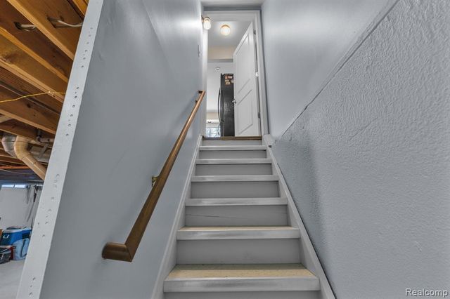 34057 Angeline Avenue, Livonia, MI 48150