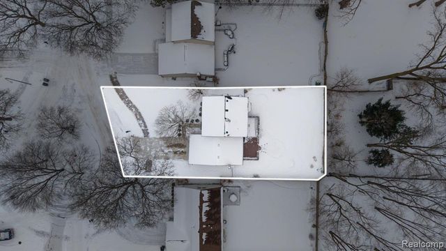 34057 Angeline Avenue, Livonia, MI 48150