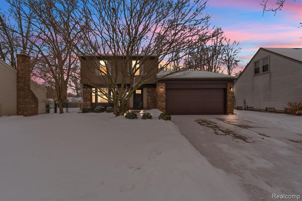 34057 Angeline Avenue, Livonia, MI 48150