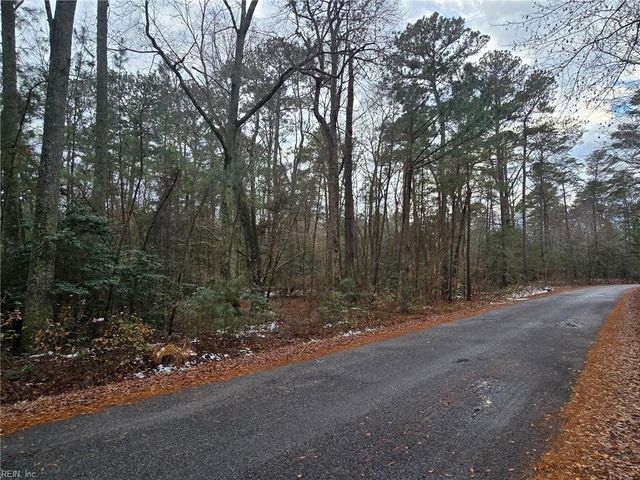 0 Fox Mill CT, Gloucester, VA 23061